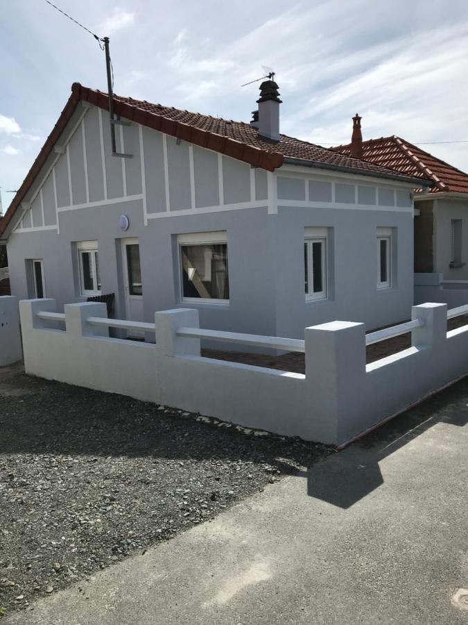 Villa Proche Mer St Martin De Bréhal Zewnętrze zdjęcie